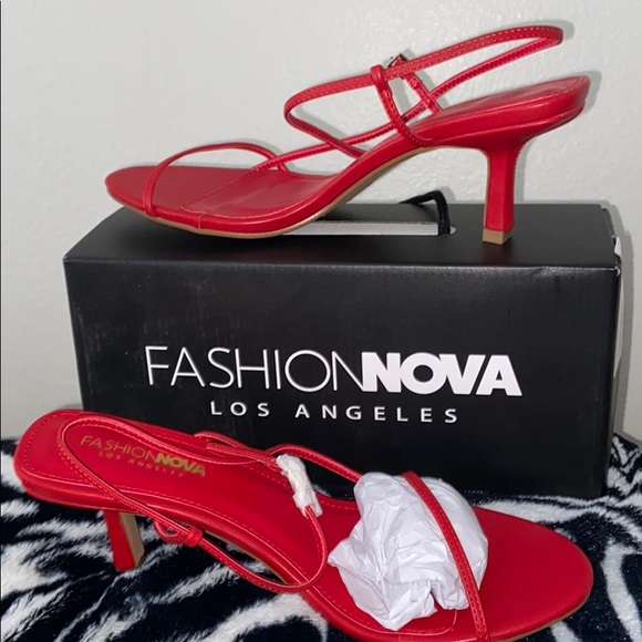 Fashion Nova Got It Right This Time Heels - Picture 6 of 8